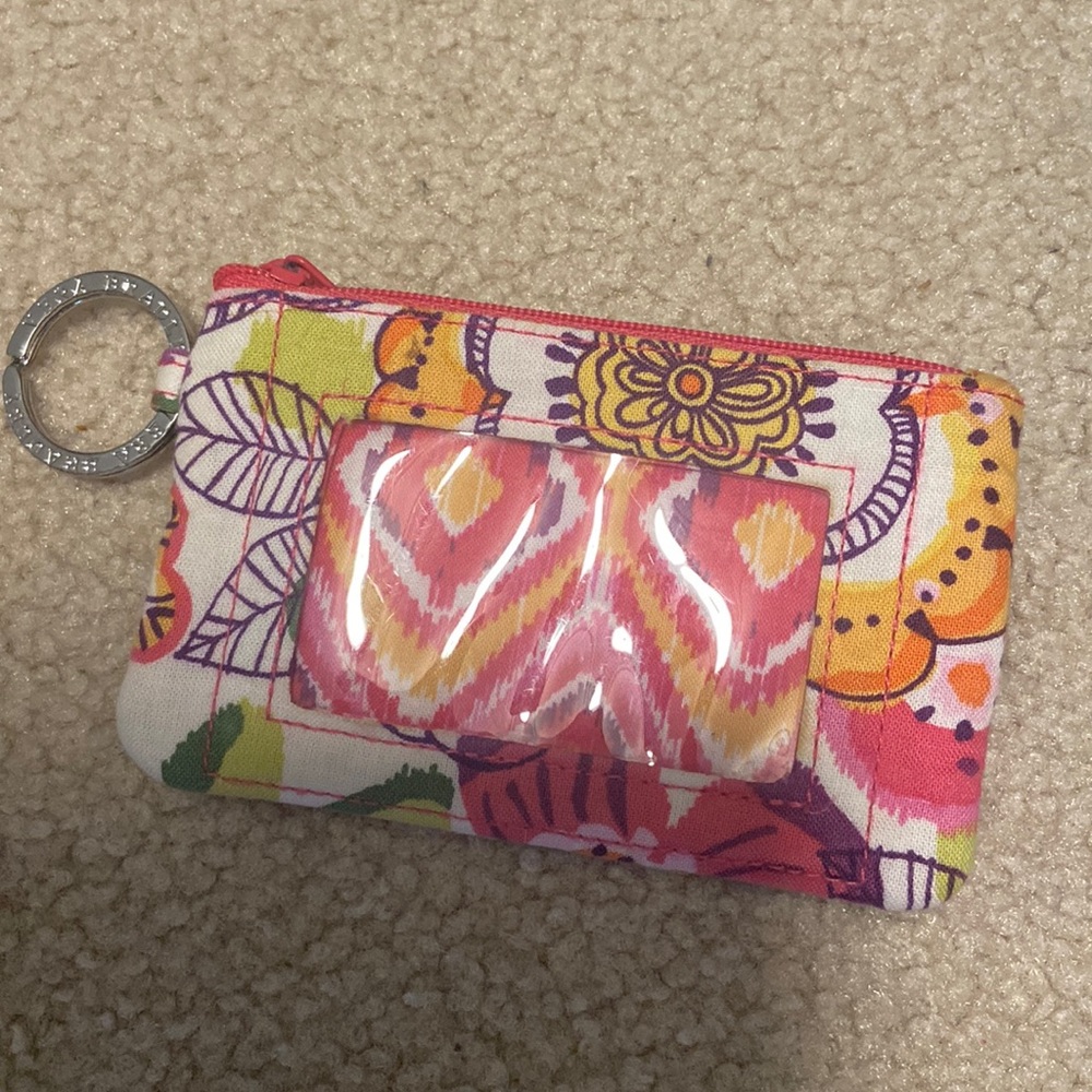 Vera id case